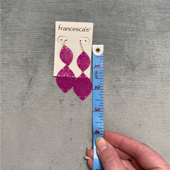 NWT Francesca’s raspberry pink lace, double diamond shaped hook pierced earrings - Picture 3 of 5